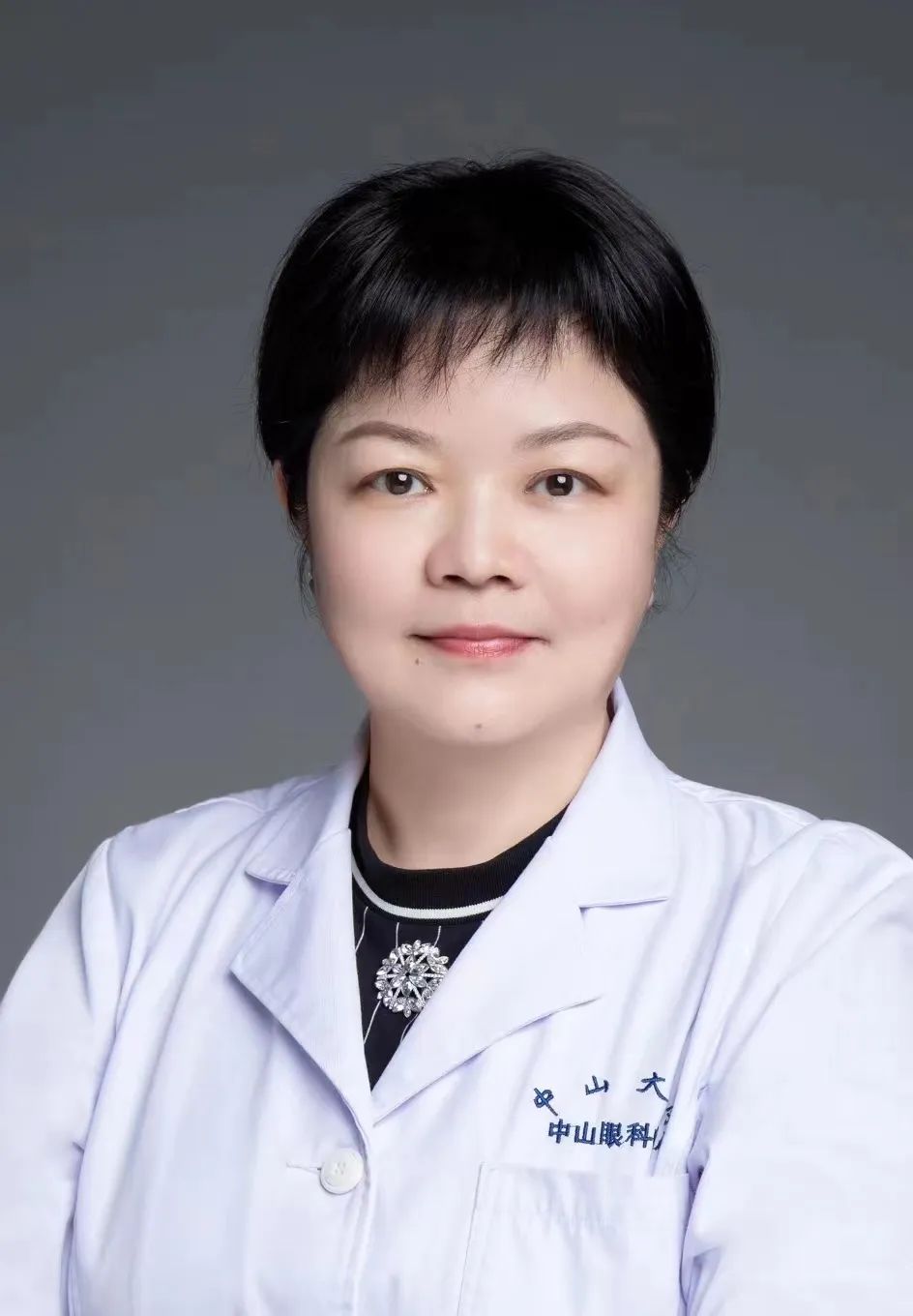 胡洁新.jpg 图片